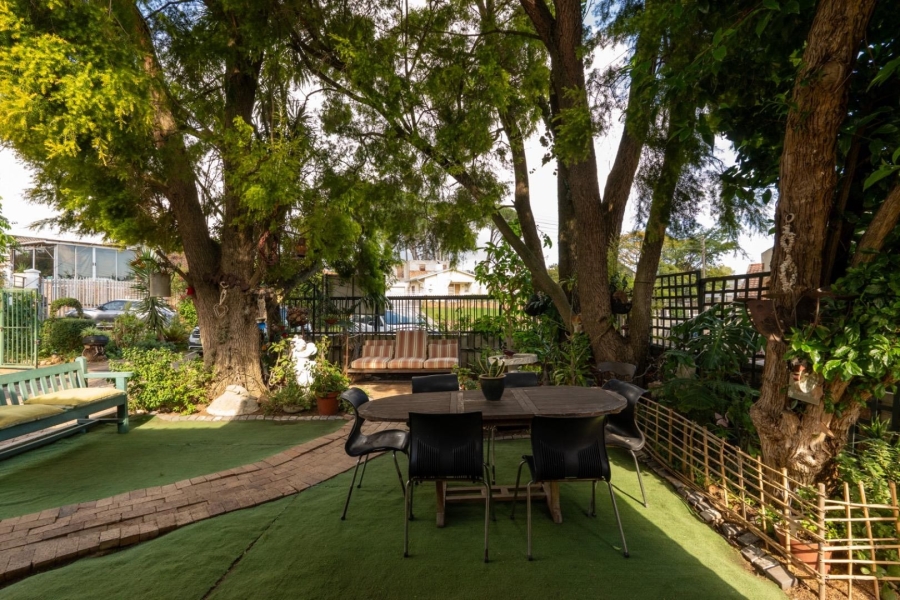 7 Bedroom Property for Sale in Cloetesville Western Cape